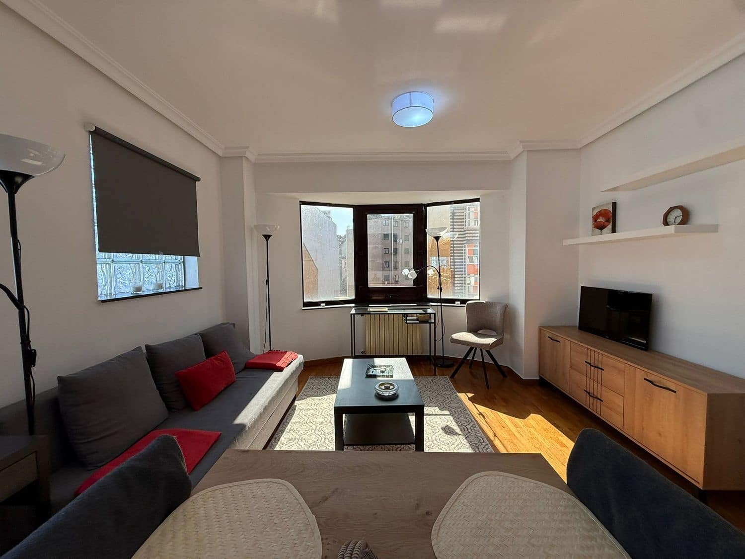 1 quarto Apartamento para arrendar em Oviedo com garagem - 650 € (Ref: 4607854)