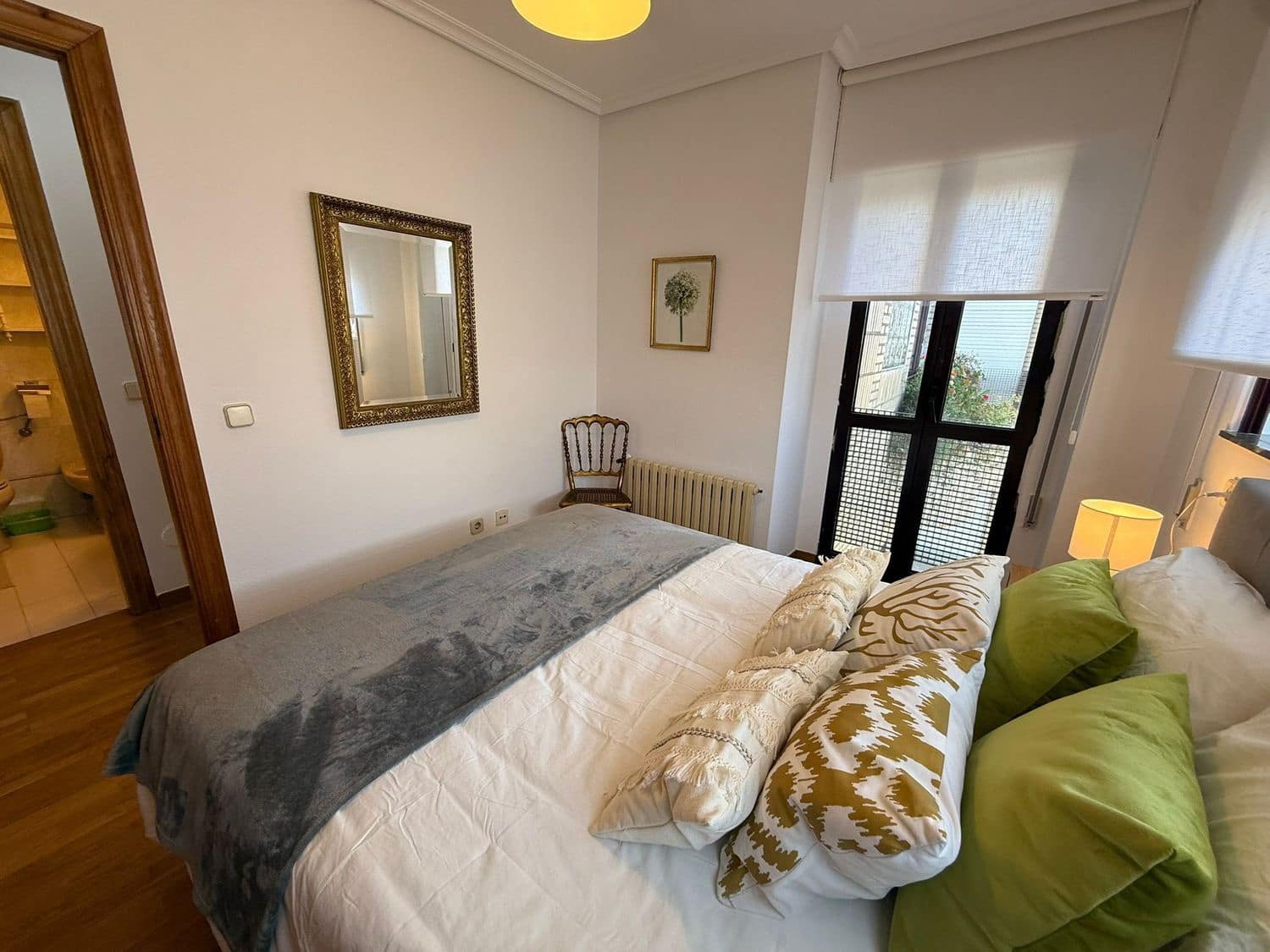 1 quarto Apartamento para arrendar em Oviedo com garagem - 650 € (Ref: 4607854)