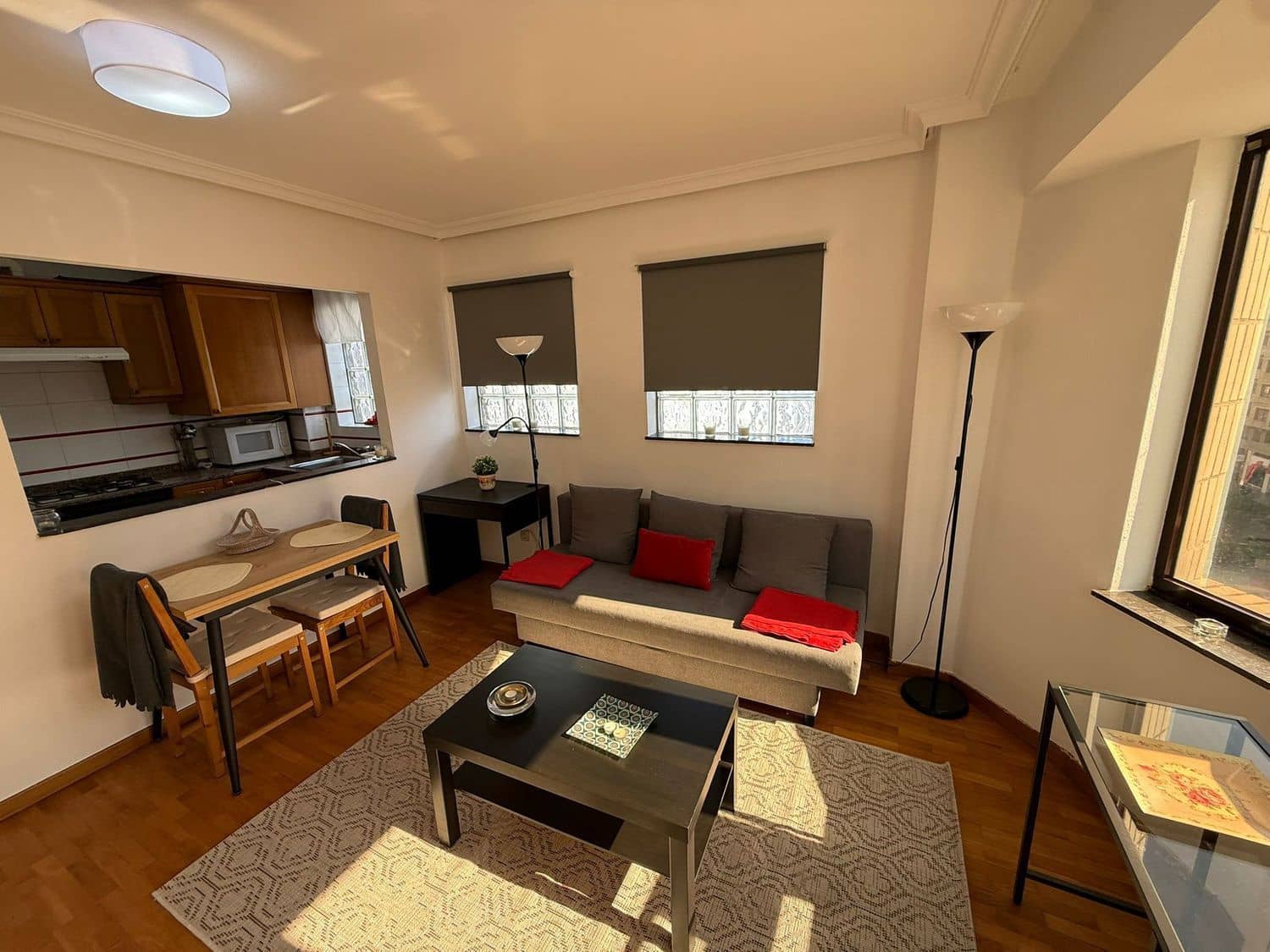 1 quarto Apartamento para arrendar em Oviedo com garagem - 650 € (Ref: 4607854)