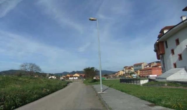 Undeveloped Land for sale in Colunga - € 650,000 (Ref: 5539596)