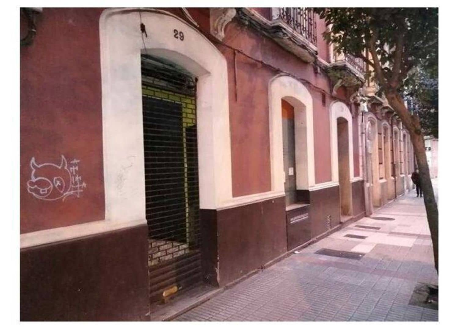 Kommersiell til salgs i Gijon - € 115 000 (Ref: 6544533)