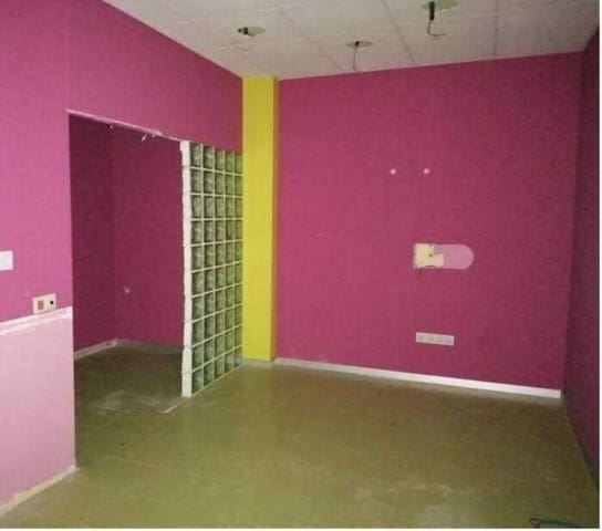 Kommersiell til salgs i Centro Urbano, Gijón - € 115 000 (Ref: 6544533)