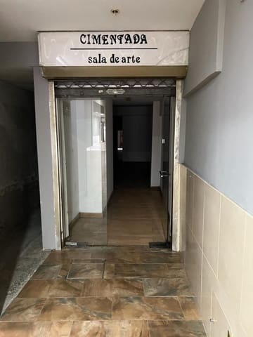 Comercial para venda em Centro Urbano, Oviedo - 105 000 € (Ref: 7148059)