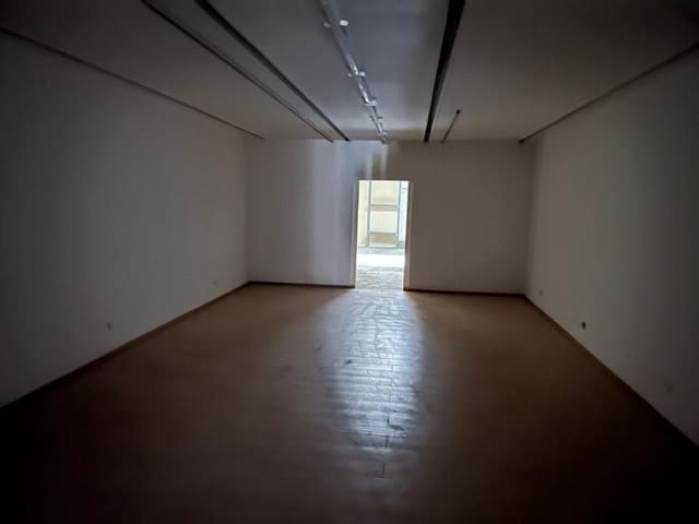 Comercial para venda em Centro Urbano, Oviedo - 105 000 € (Ref: 7148059)