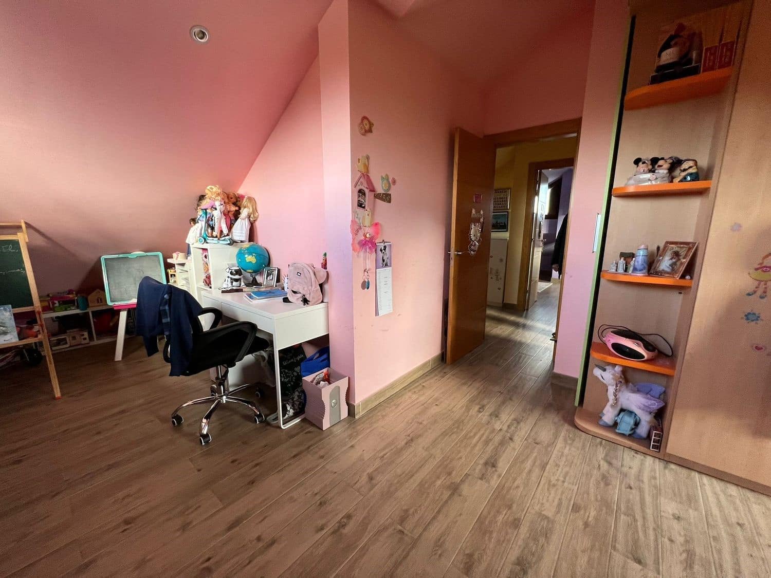 7 soveværelse Villa til salg i Oviedo med swimmingpool garage - € 799.000 (Ref: 7387934)