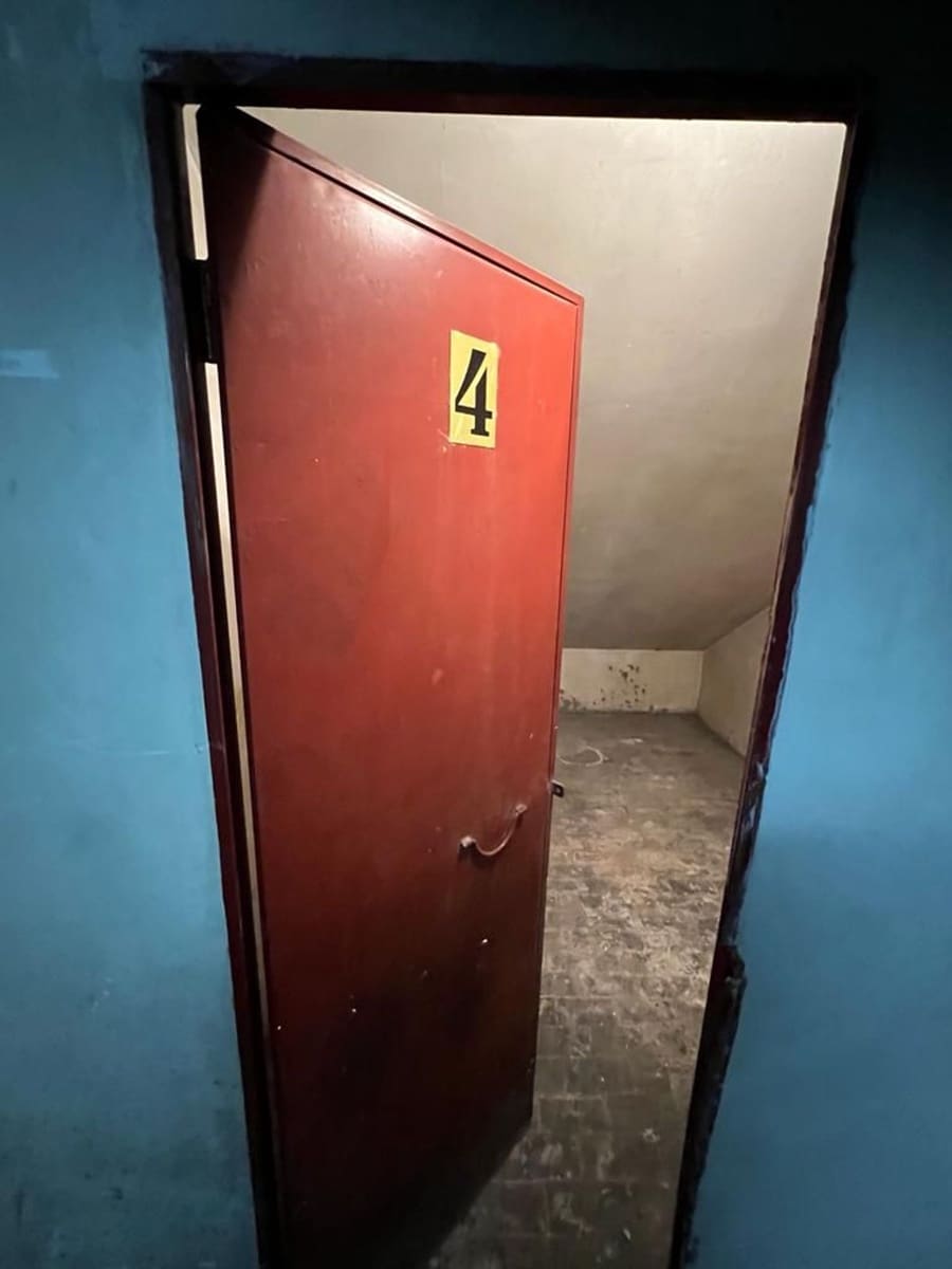 Garage til salg i Oviedo - € 10.000 (Ref: 8041707)