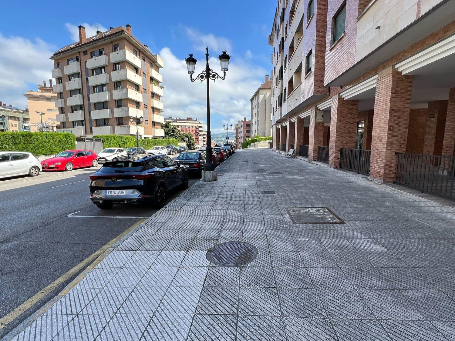Garage til salg i Oviedo - € 12.500 (Ref: 8449742)