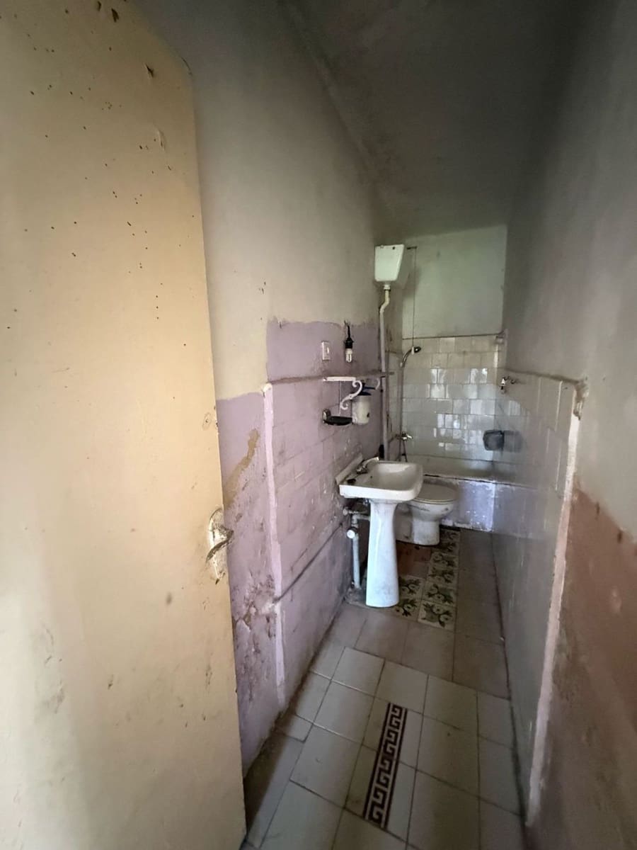 6 soveværelse Villa til salg i Oviedo med garage - € 279.000 (Ref: 8928323)