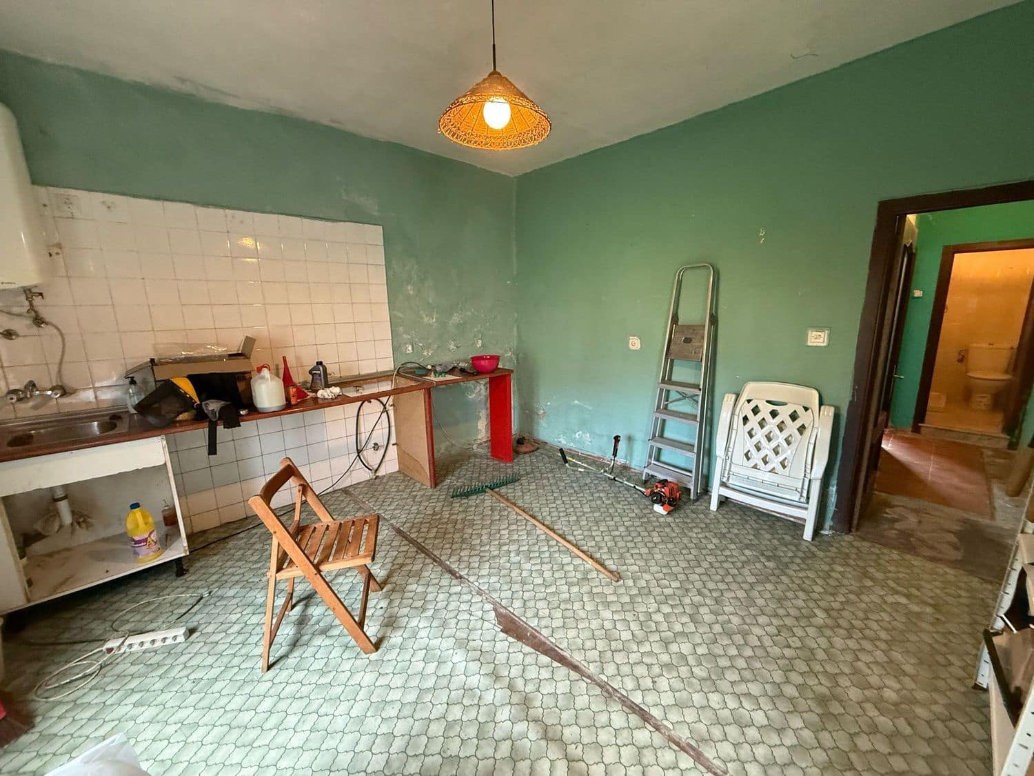 6 soveværelse Villa til salg i Oviedo med garage - € 279.000 (Ref: 8928323)