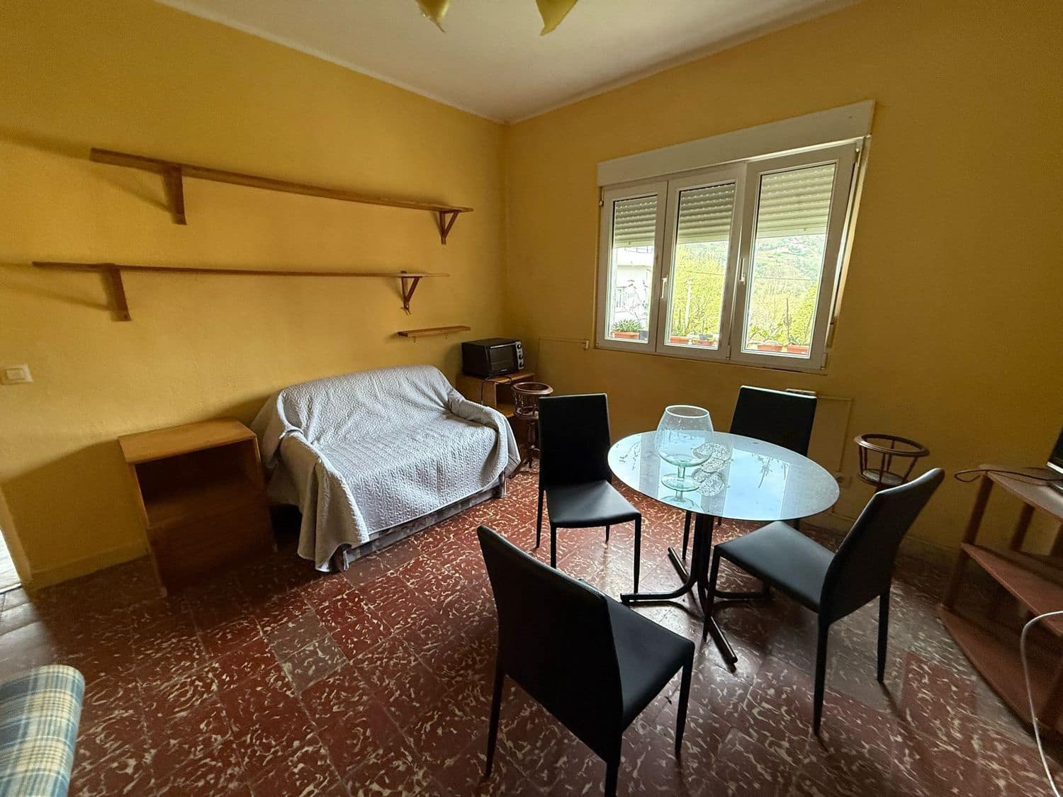 6 soveværelse Villa til salg i Oviedo med garage - € 279.000 (Ref: 8928323)