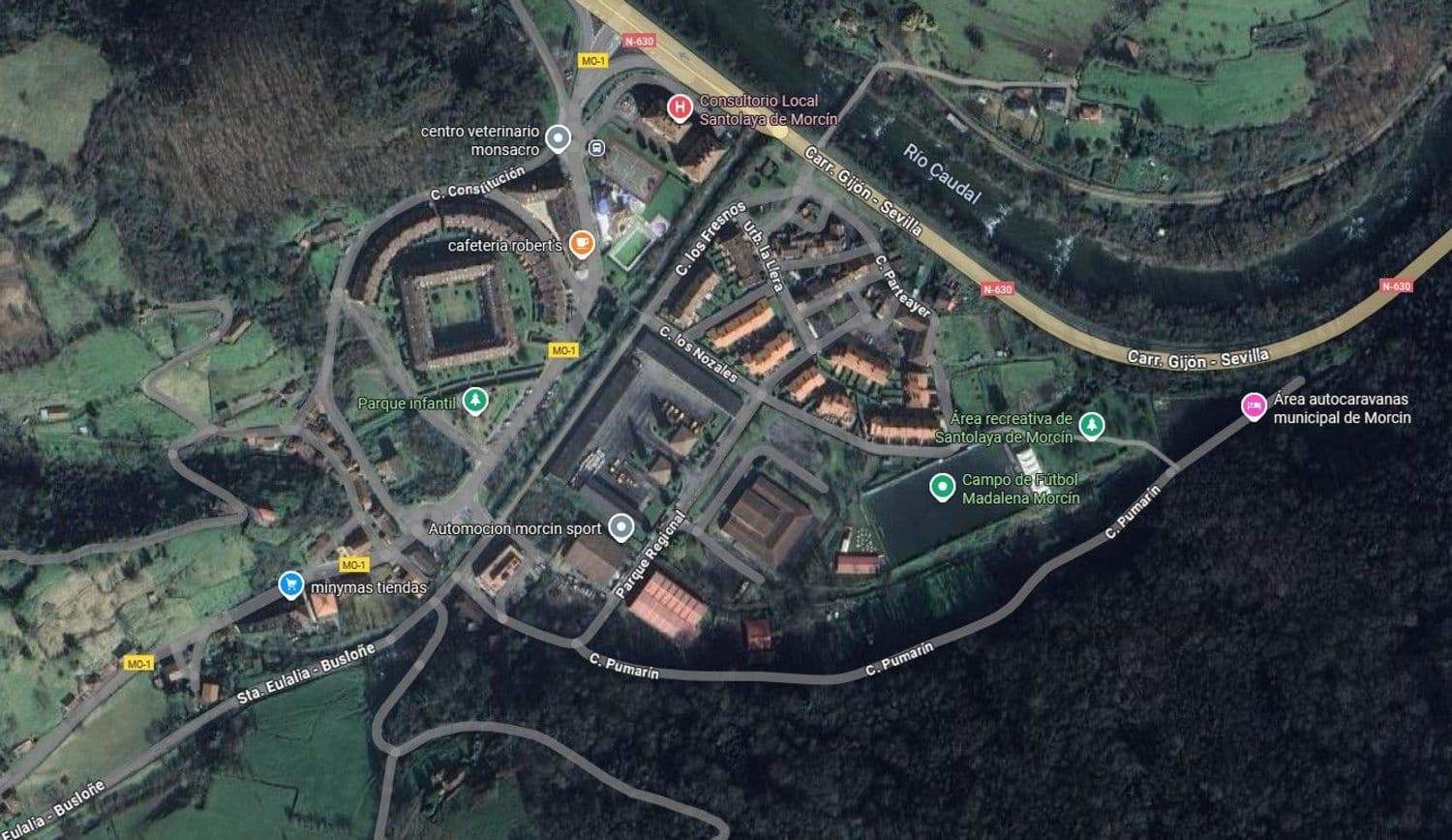 Grunde uden byggetilladelser til salg i Morcin - € 250.000 (Ref: 9075685)