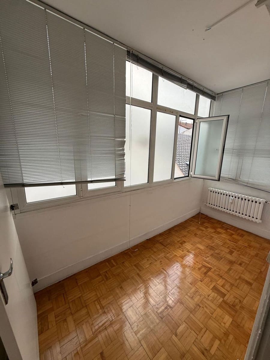 3 sypialnia Apartament na sprzedaż w Oviedo z garażem - 220 000 € (Ref: 9187983)