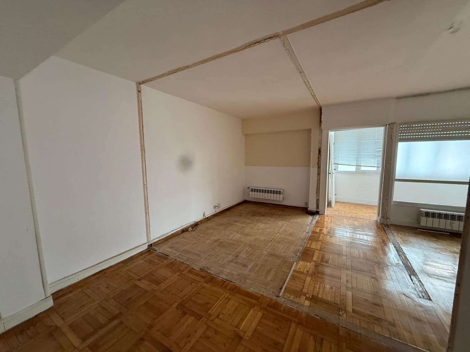 3 sypialnia Apartament na sprzedaż w Oviedo z garażem - 220 000 € (Ref: 9187983)