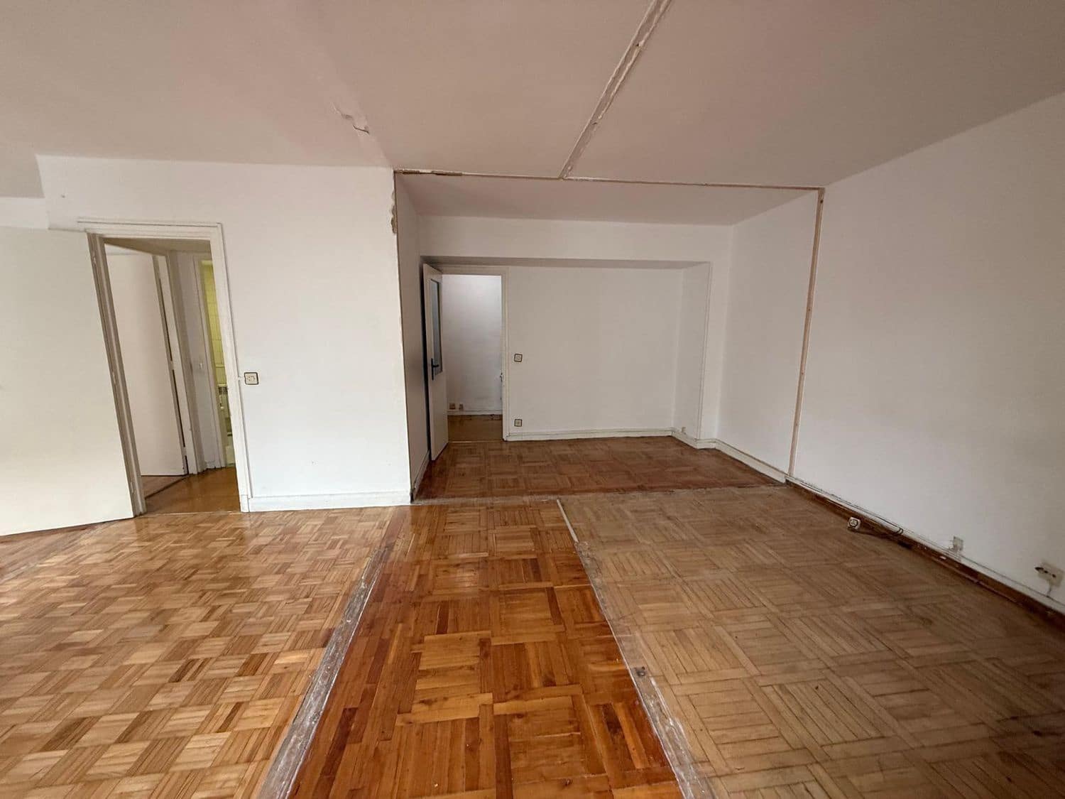 3 sypialnia Apartament na sprzedaż w Oviedo z garażem - 220 000 € (Ref: 9187983)