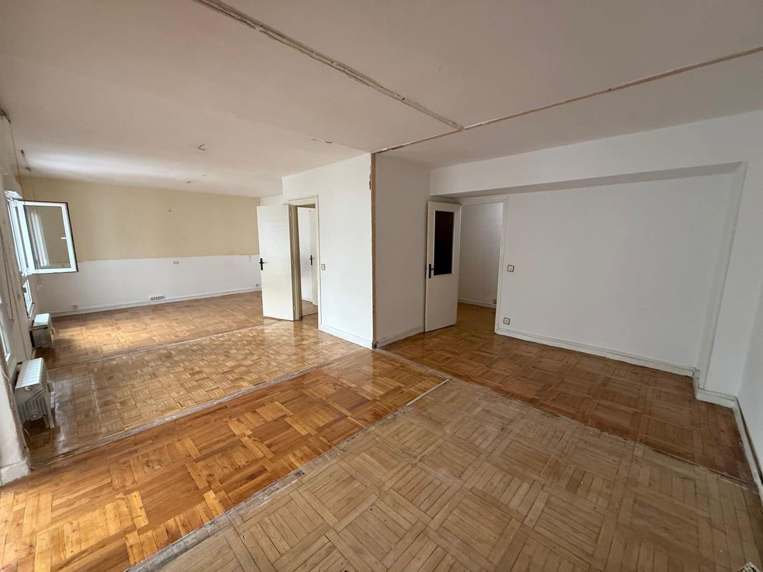 3 sypialnia Apartament na sprzedaż w Oviedo z garażem - 220 000 € (Ref: 9187983)