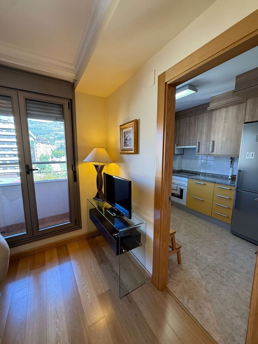 1 sypialnia Apartament na sprzedaż w Oviedo z garażem - 208 000 € (Ref: 9280720)