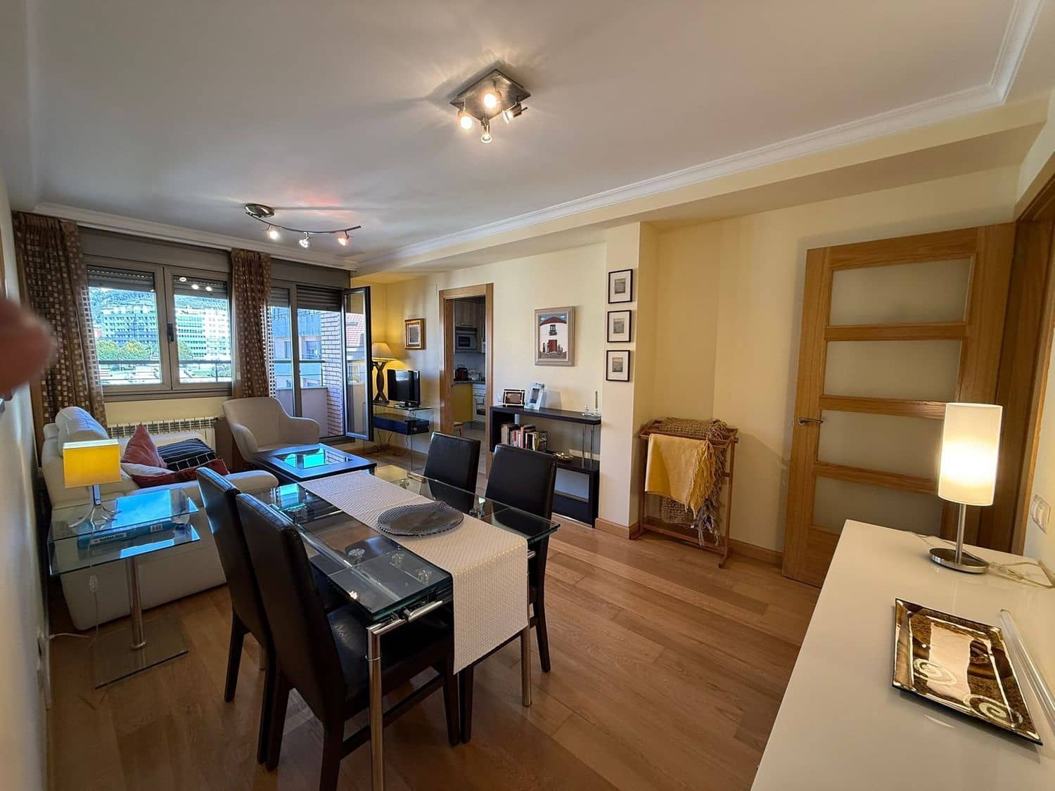 1 sypialnia Apartament na sprzedaż w Oviedo z garażem - 208 000 € (Ref: 9280720)