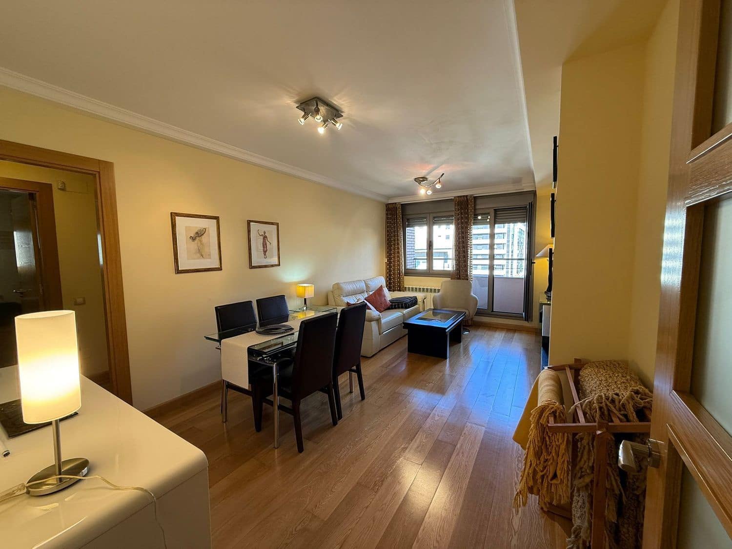 1 sypialnia Apartament na sprzedaż w Oviedo z garażem - 208 000 € (Ref: 9280720)