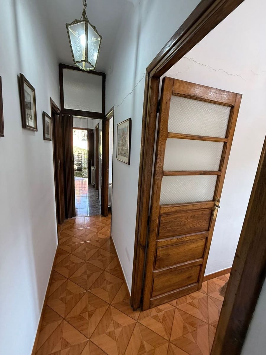 3 soveværelse Finca/Landehus til salg i Oviedo med garage - € 90.000 (Ref: 9295025)