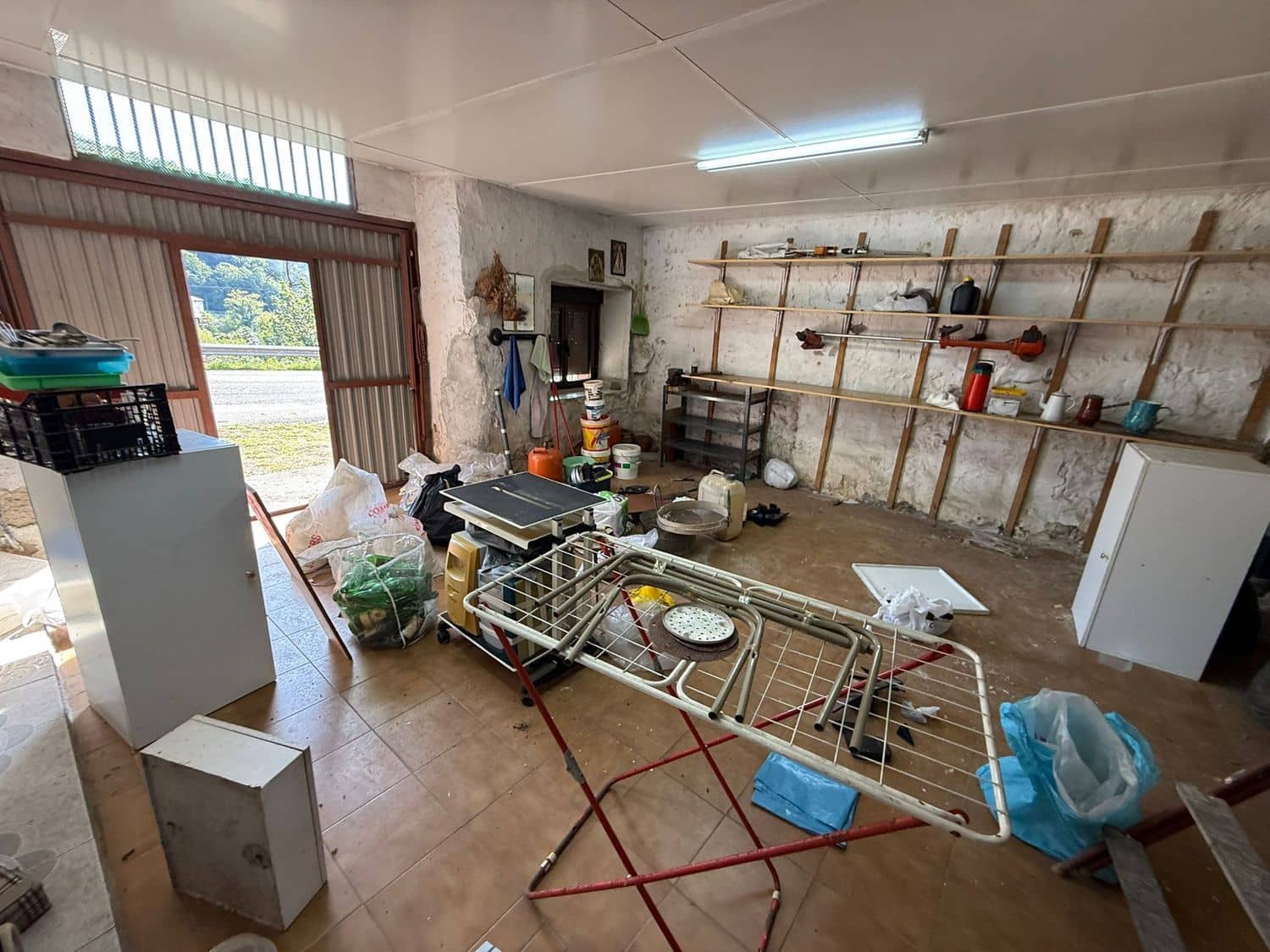 3 soveværelse Finca/Landehus til salg i Oviedo med garage - € 90.000 (Ref: 9295025)