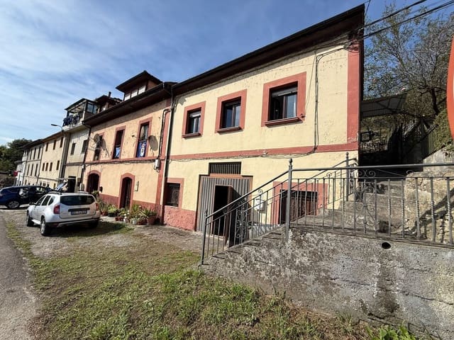 3 soverom Finca/Herregård til salgs i Oviedo med garasje - € 90 000 (Ref: 9295025)