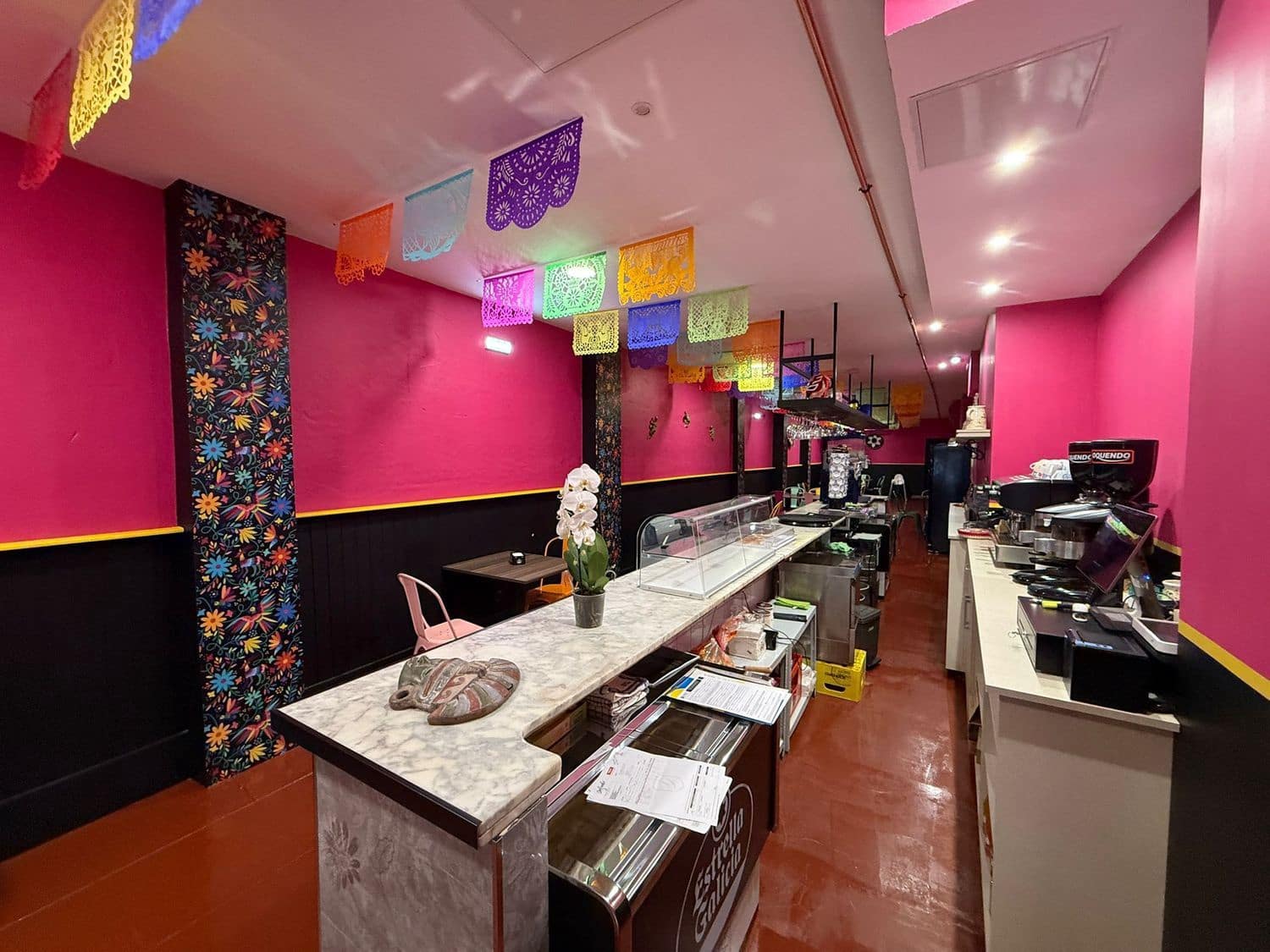 Local Commercial à vendre à Oviedo - 209 000 € (Ref: 9455786)