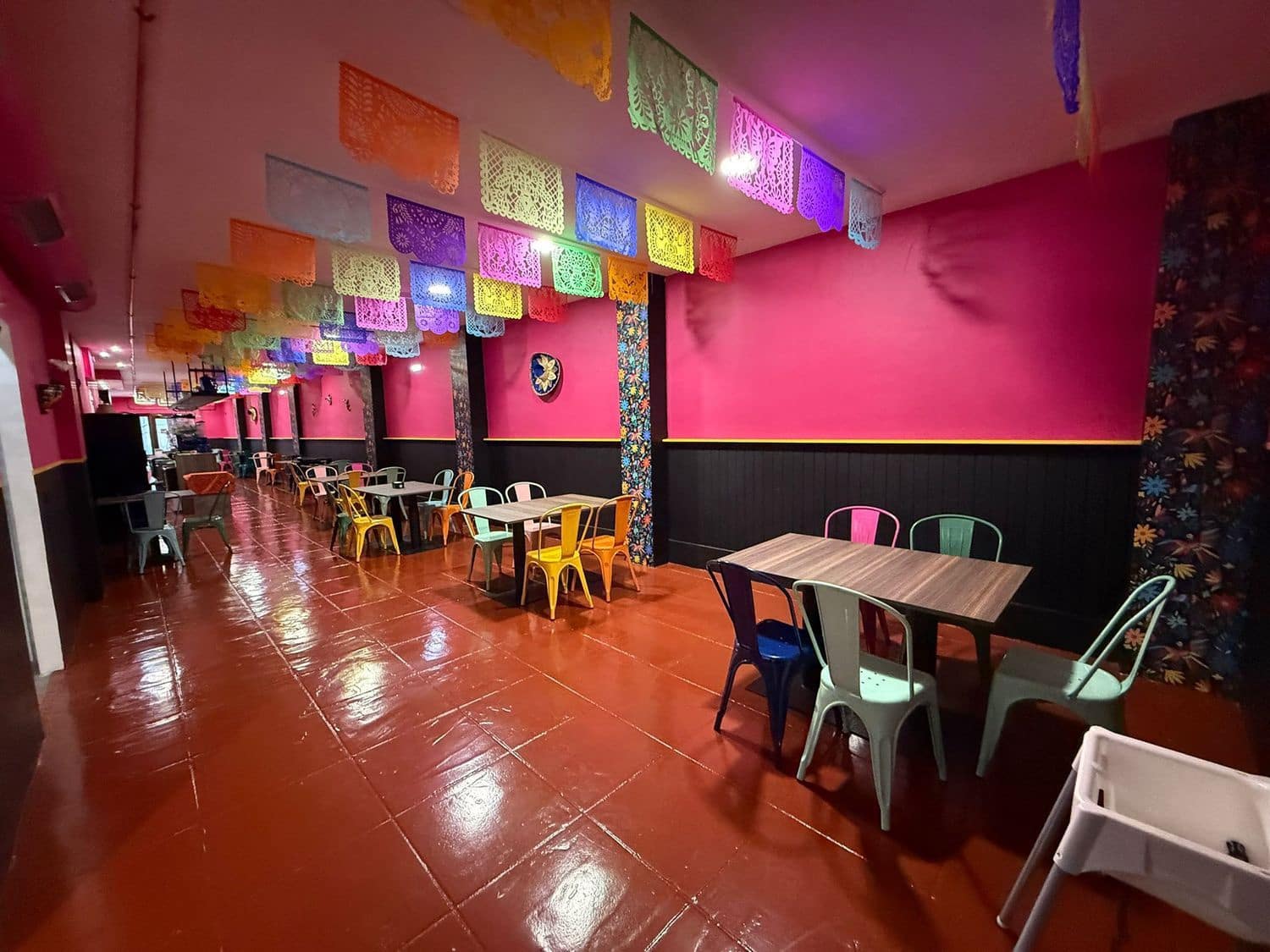 Local Commercial à vendre à Oviedo - 209 000 € (Ref: 9455786)