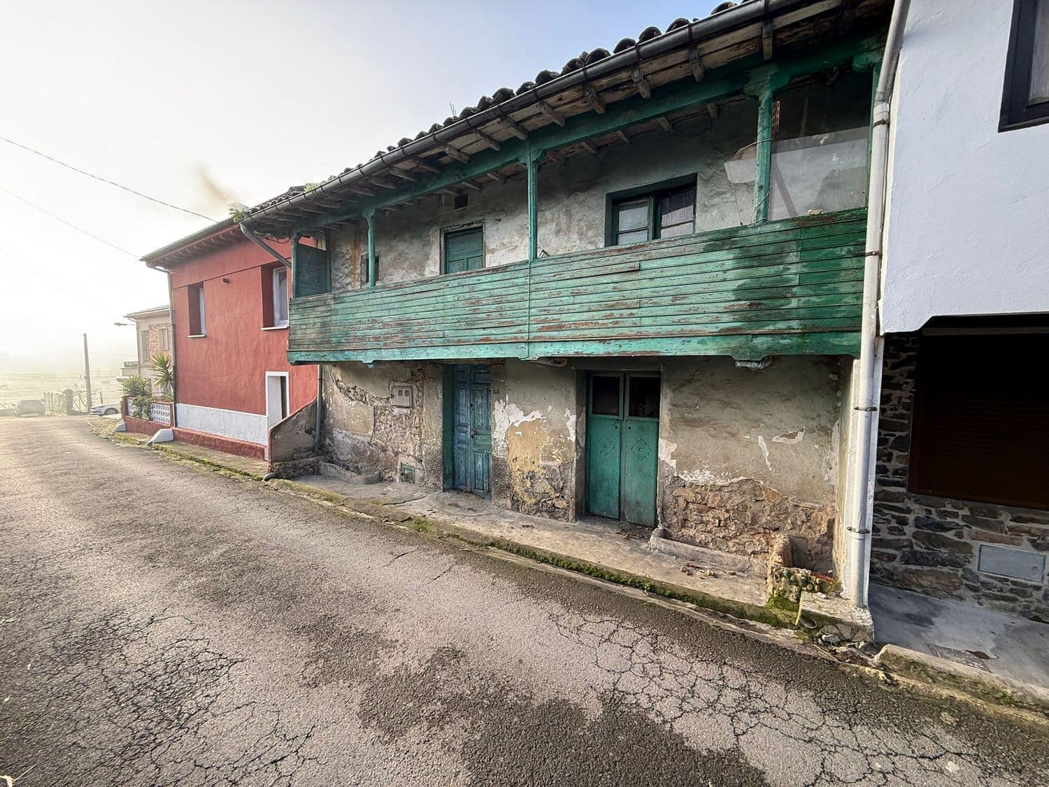 3 bedroom Townhouse for sale in Oviedo with garage - € 80,000 (Ref: 9496778)