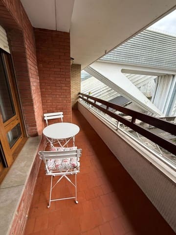 4 camera da letto Appartamento da affittare in Centro Urbano, Oviedo con garage - 1.200 € (Rif: 9496779)