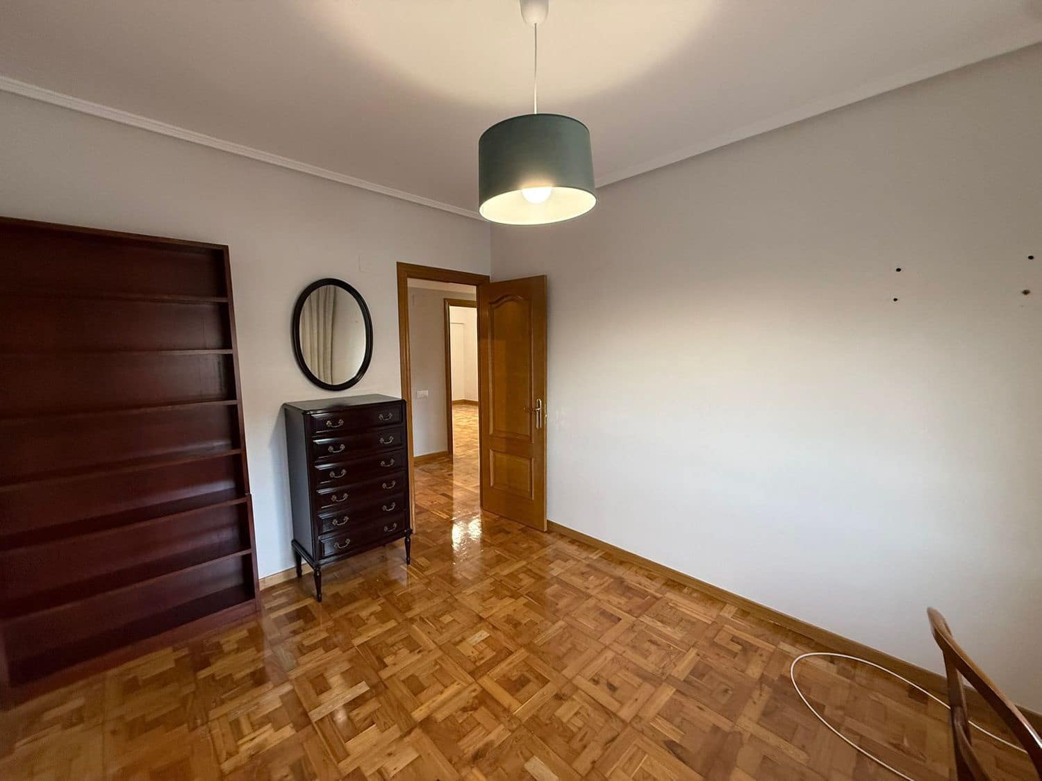 4 camera da letto Appartamento da affittare in Oviedo con garage - 1.200 € (Rif: 9496779)