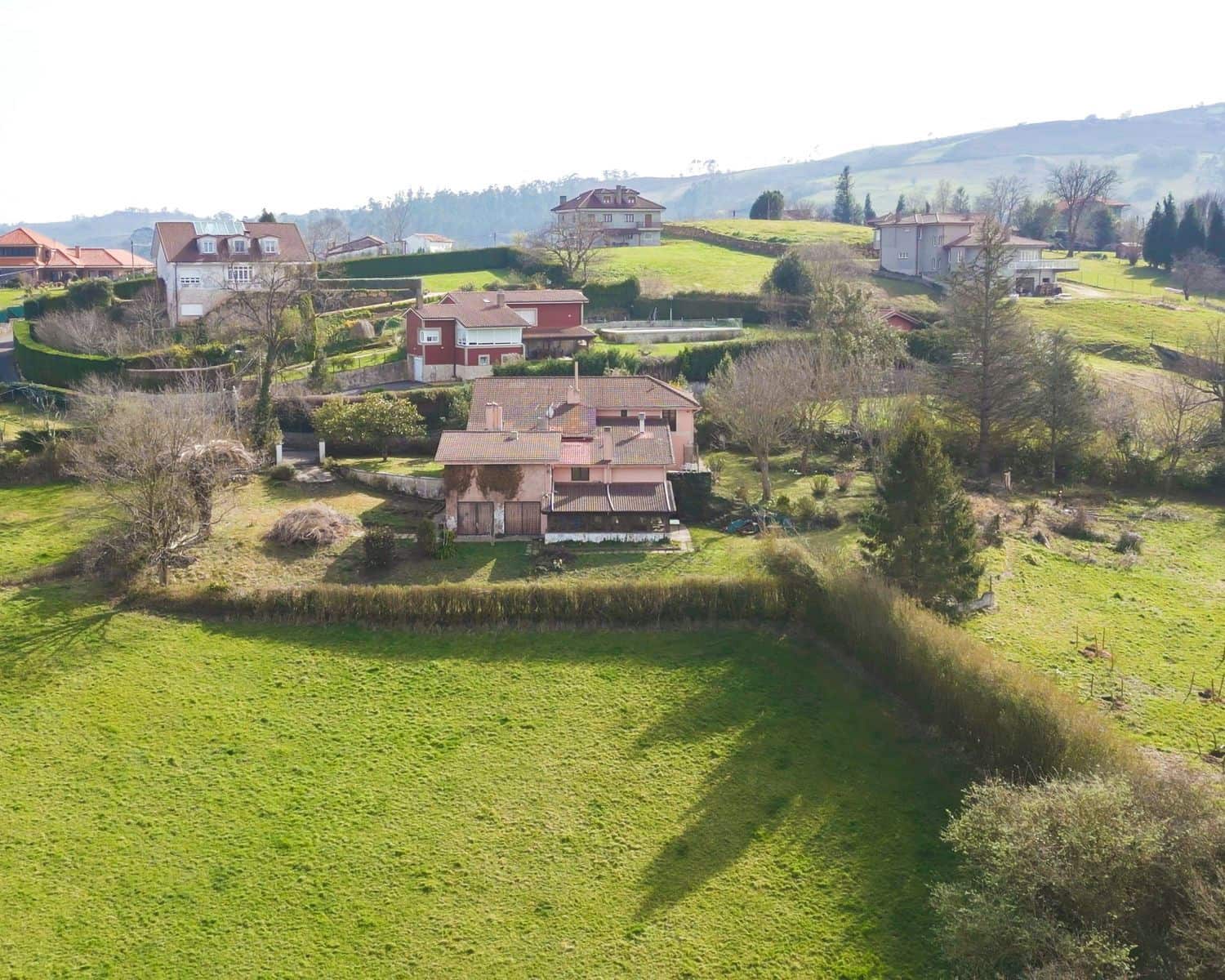 14 camera da letto Villa in vendita in Oviedo con garage - 650.000 € (Rif: 9655586)