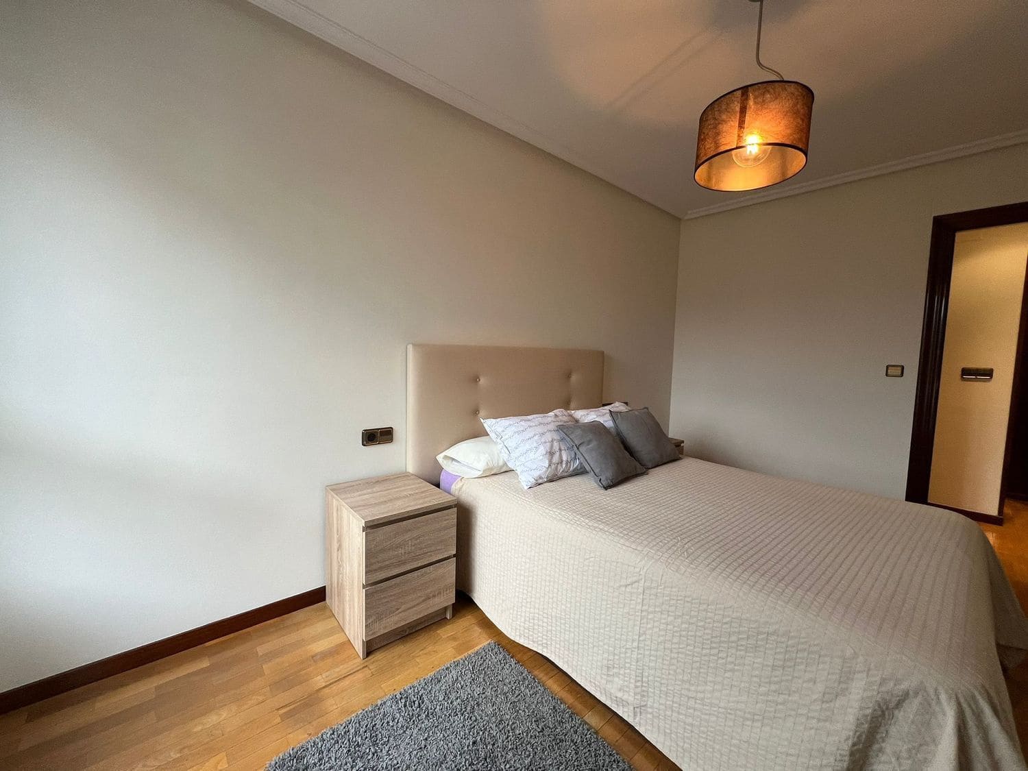 2 bedroom Apartment for rent in Oviedo with garage - € 790 (Ref: 9669851)