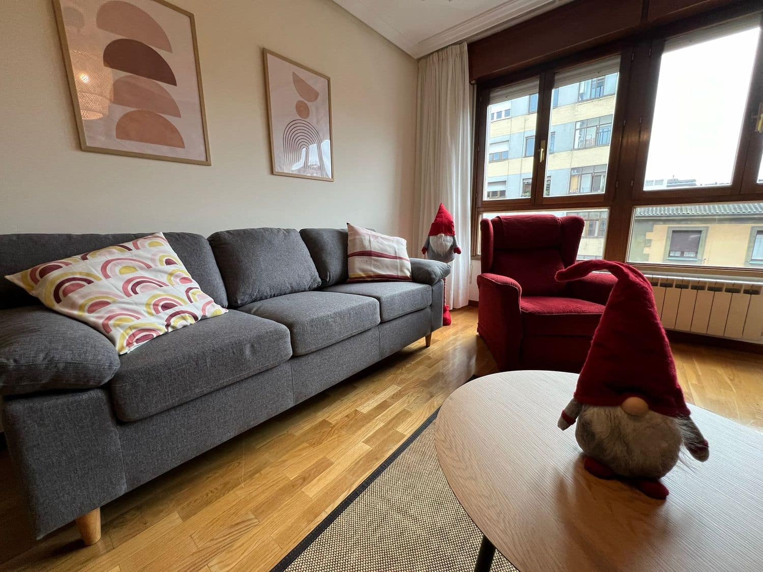 2 bedroom Apartment for rent in Oviedo with garage - € 790 (Ref: 9669851)