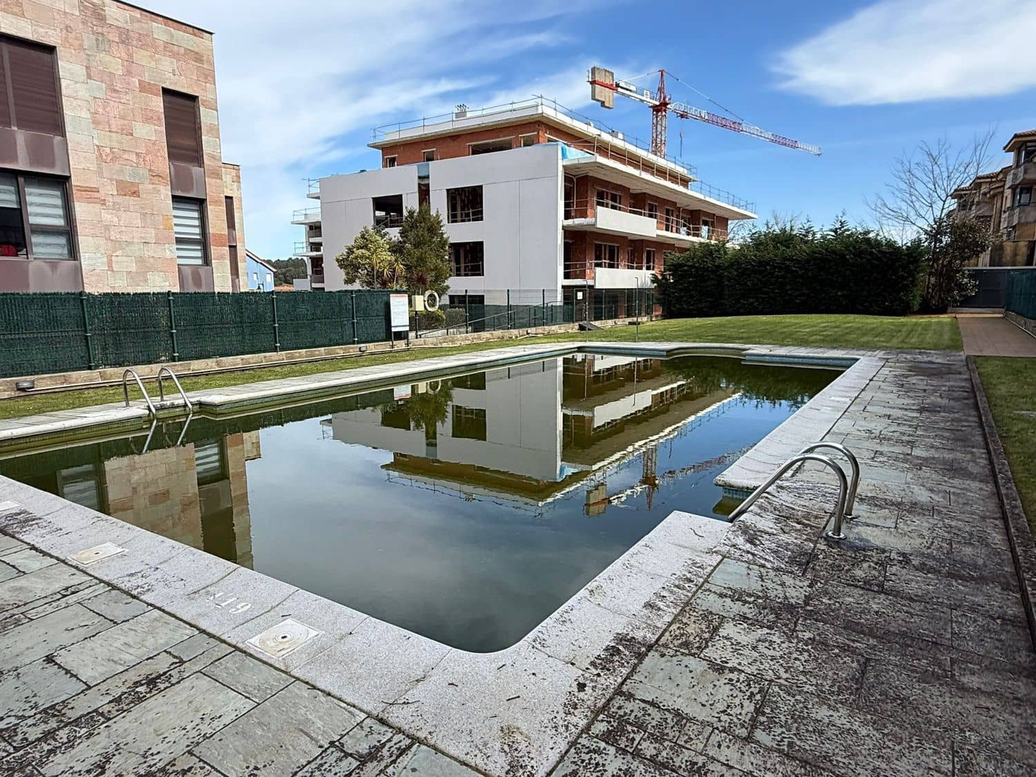 Apartamento de 1 habitación en Celorio (Llanes) en venta con piscina garaje - 275.000 € (Ref: 9676811)