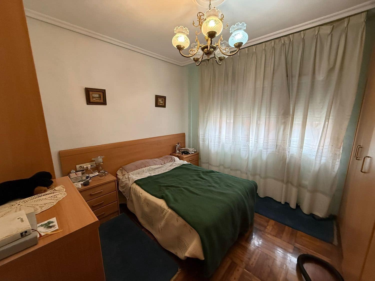 3 bedroom Apartment for sale in Oviedo with garage - € 133,000 (Ref: 9697986)