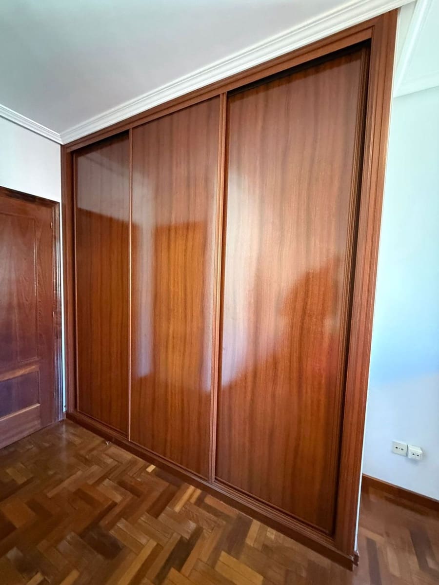 3 slaapkamer Appartement te koop in Oviedo met garage - € 350.000 (Ref: 9719533)