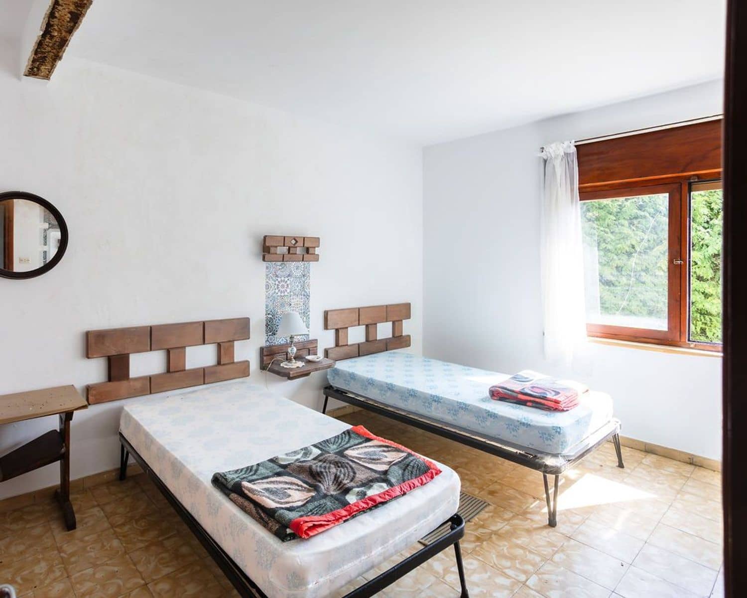 11 bedroom Finca/Country House for sale in Colunga with garage - € 500,000 (Ref: 9721154)