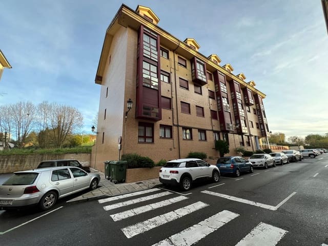 3 bedroom Apartment for rent in Nava - € 650 (Ref: 9895645)