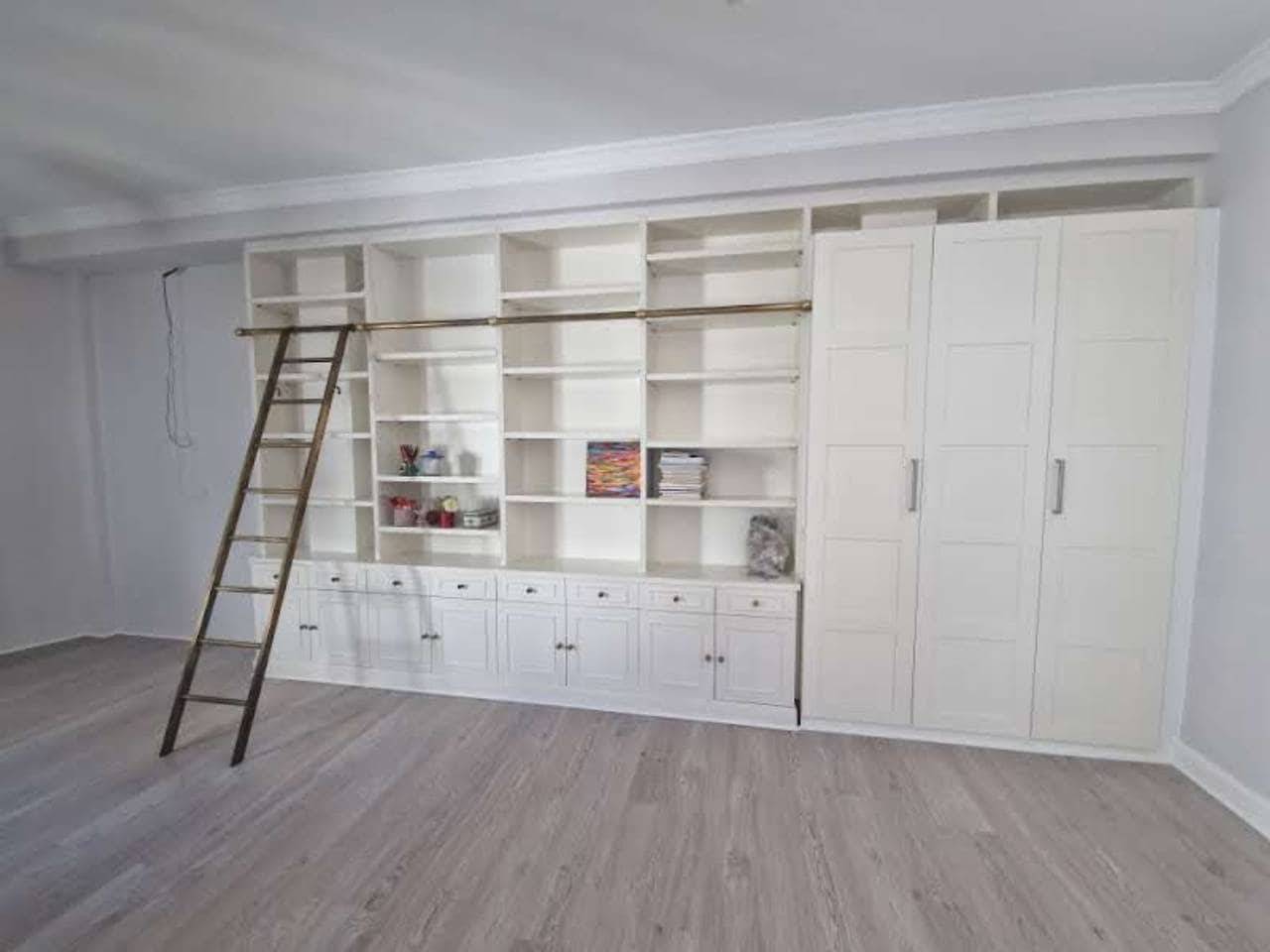 2 slaapkamer Flat te huur in Bilbao - € 1.200 (Ref: 10008147)