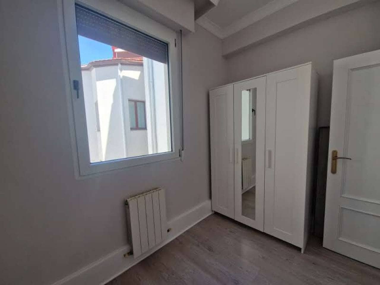 2 slaapkamer Flat te huur in Bilbao - € 1.200 (Ref: 10008147)