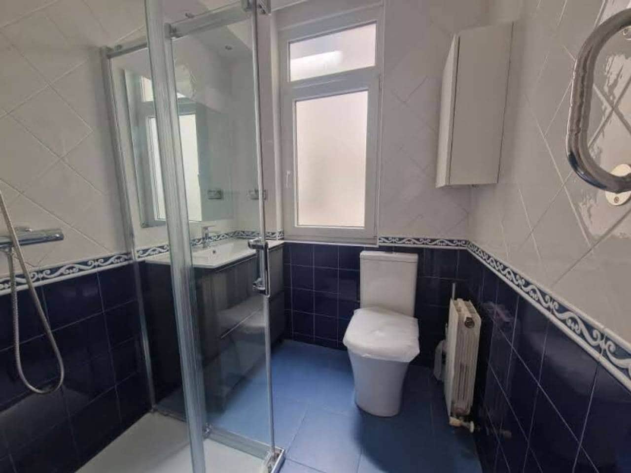 2 slaapkamer Flat te huur in Bilbao - € 1.200 (Ref: 10008147)