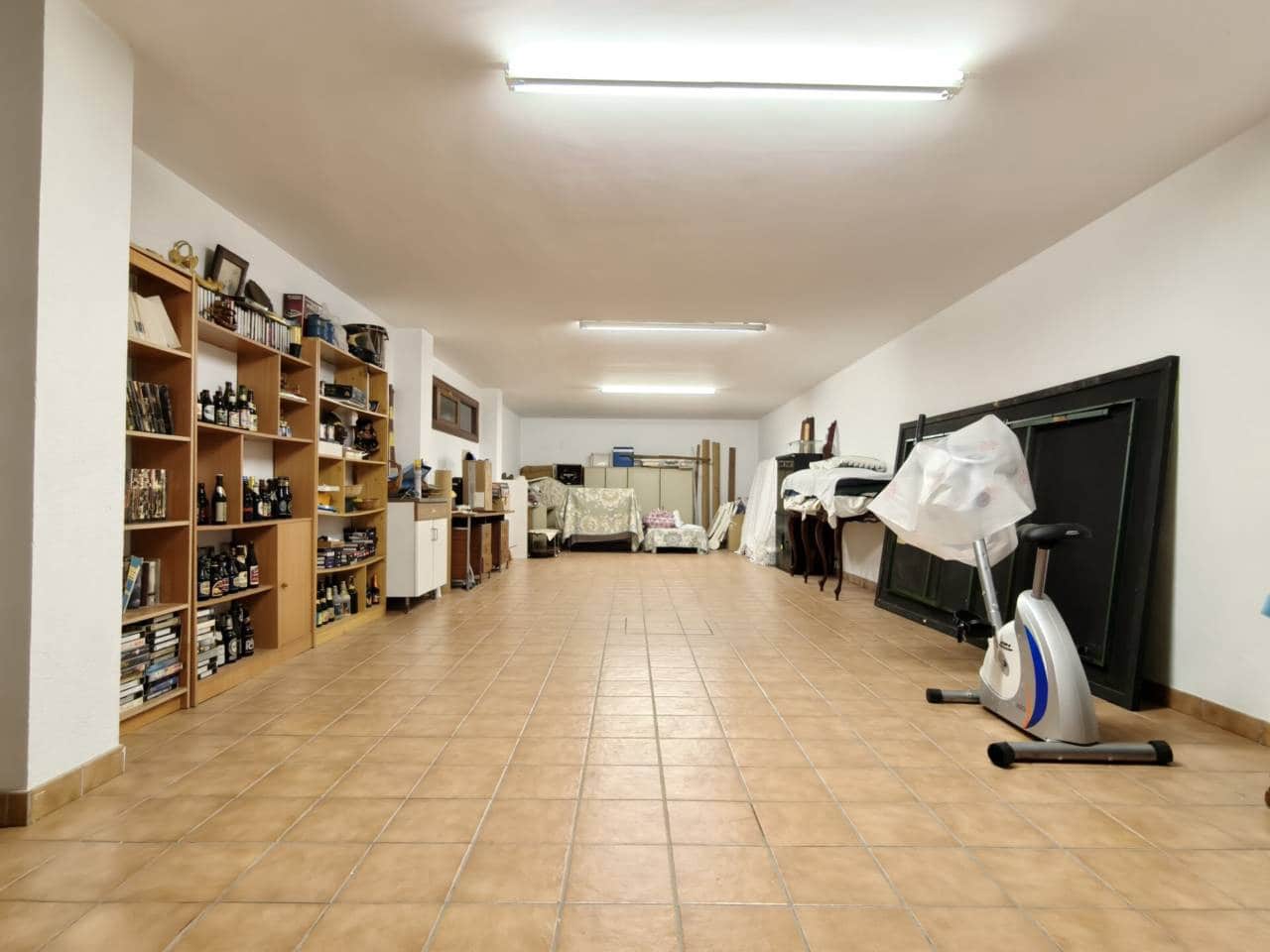 5 bedroom Villa for sale in Leioa with garage - € 1,750,000 (Ref: 10042310)