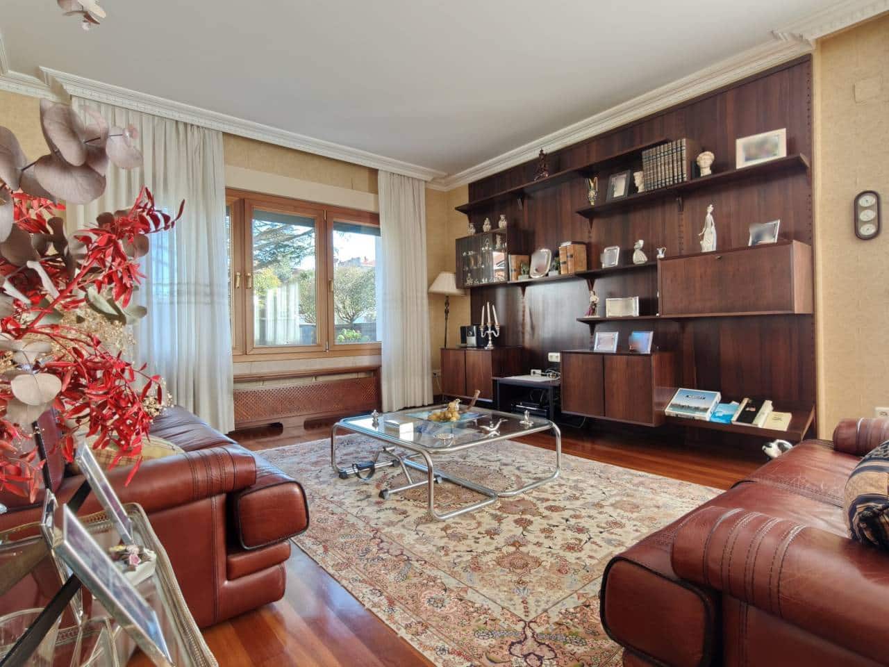 5 bedroom Villa for sale in Leioa with garage - € 1,750,000 (Ref: 10042310)