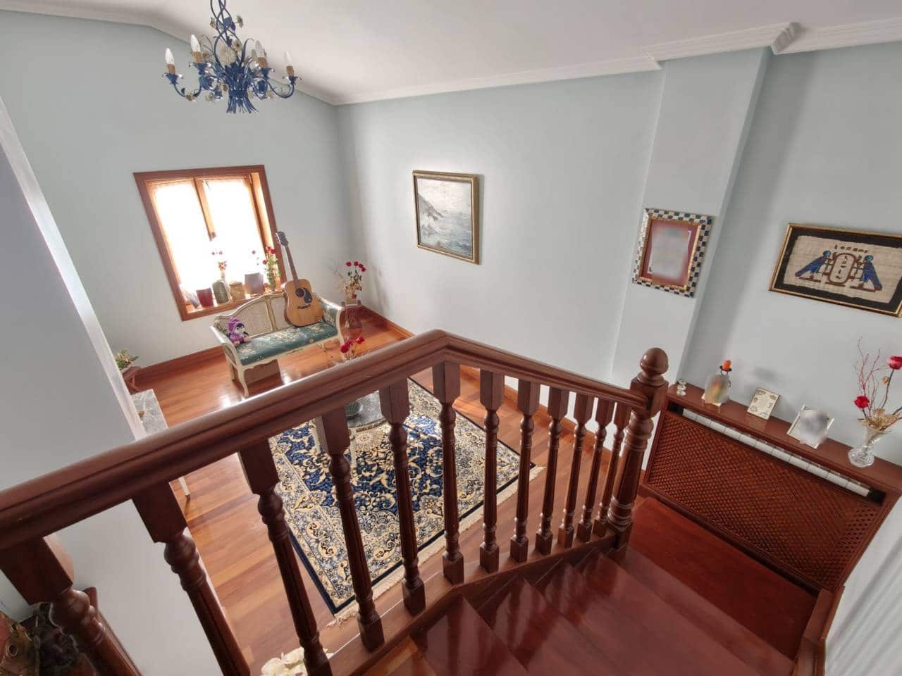 5 bedroom Villa for sale in Leioa with garage - € 1,750,000 (Ref: 10042310)