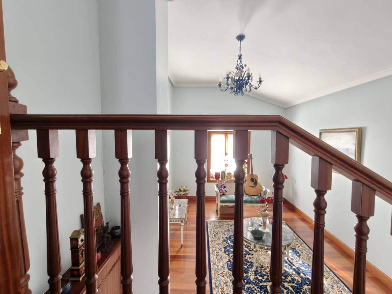 5 bedroom Villa for sale in Leioa with garage - € 1,750,000 (Ref: 10042310)