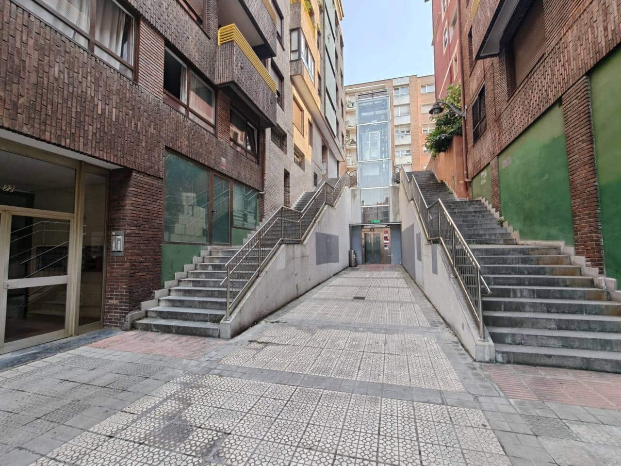 3 sovrum Lägenhet till salu i Bilbao med garage - 548 000 € (Ref: 10044207)
