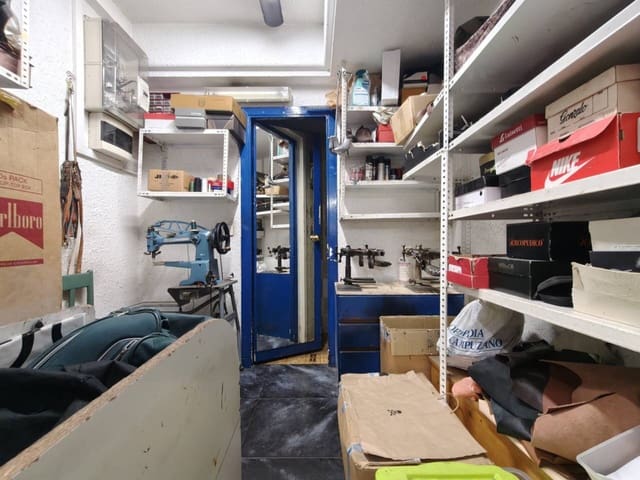 Kommersiell til salgs i Bilbao - € 160 000 (Ref: 10054585)