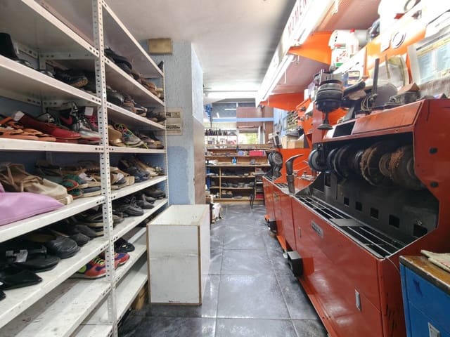 Kommersiell til salgs i Bilbao - € 160 000 (Ref: 10054585)