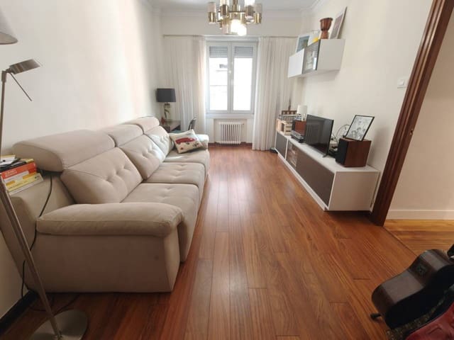 3 sovrum Lägenhet till salu i Bilbao - 398 000 € (Ref: 10097472)