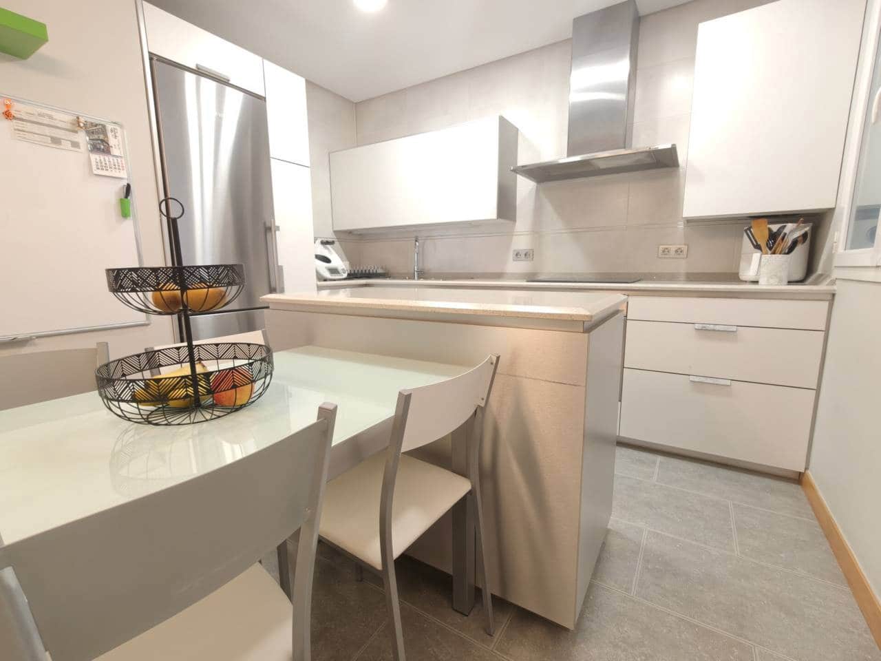 2 sovrum Lägenhet till salu i Bilbao med garage - 498 000 € (Ref: 10099033)